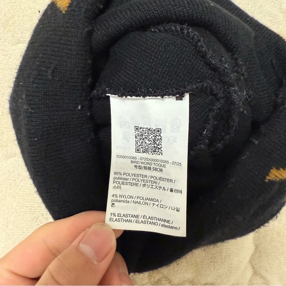 FW24 Arcteryx word toque beanie hat